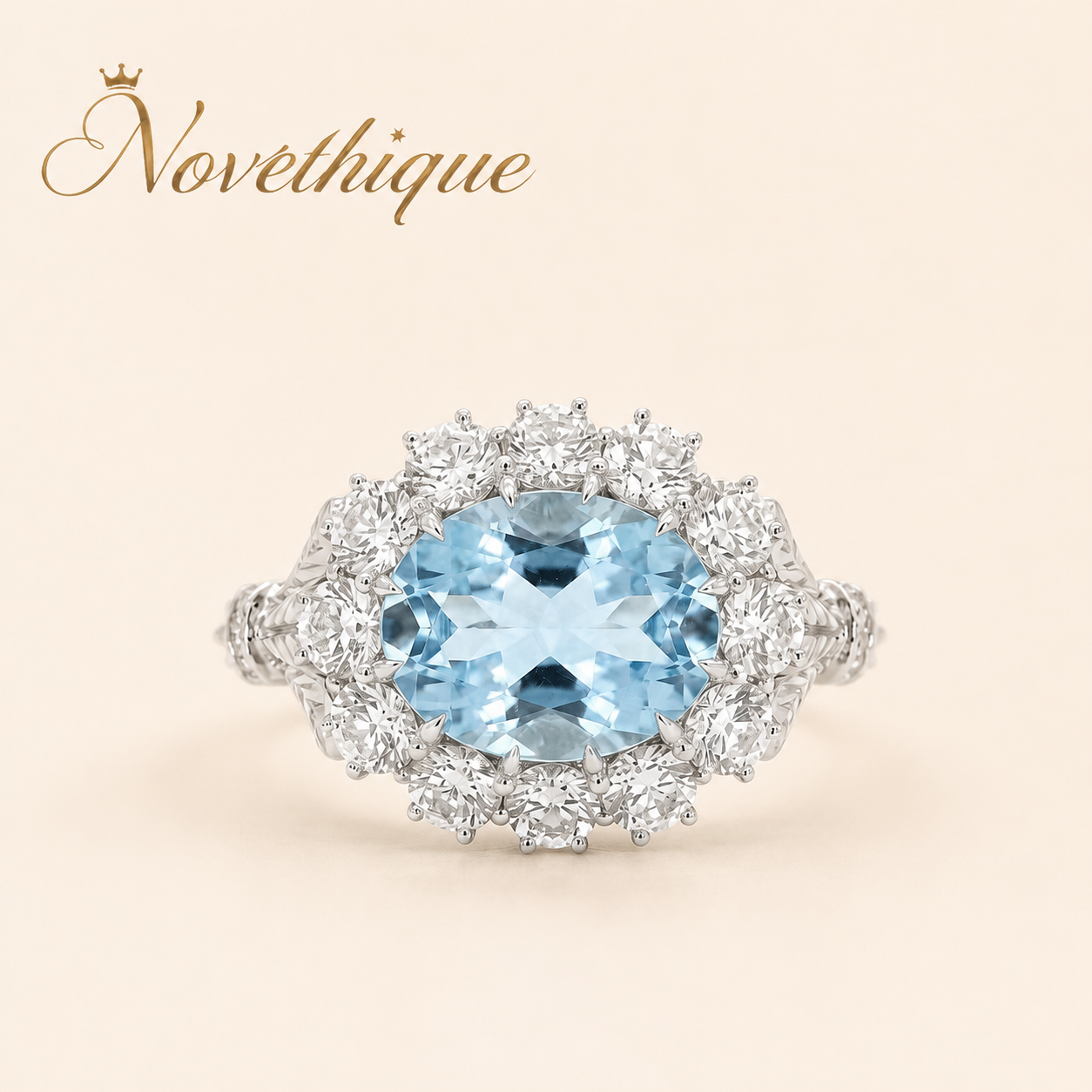 Novethique™ Glacier Grand Vintage Oval Halo Ring