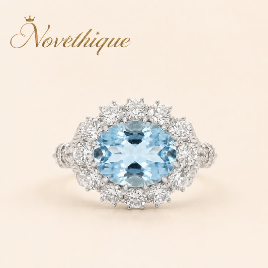 Novethique™ Glacier Grand Vintage Oval Halo Ring